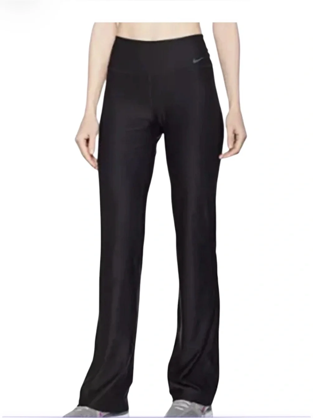 Nike Dri-Fit Classic Fit Training Long Pant Flare Leg Size Medium Black Yoga